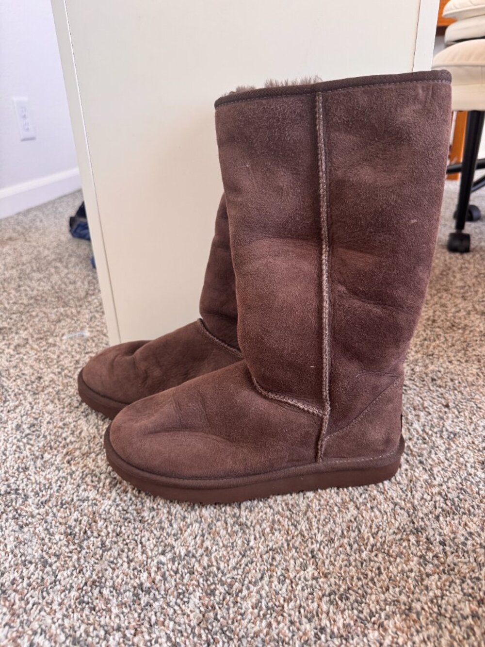 UGG Classic Tall boot - Picture 3 of 4